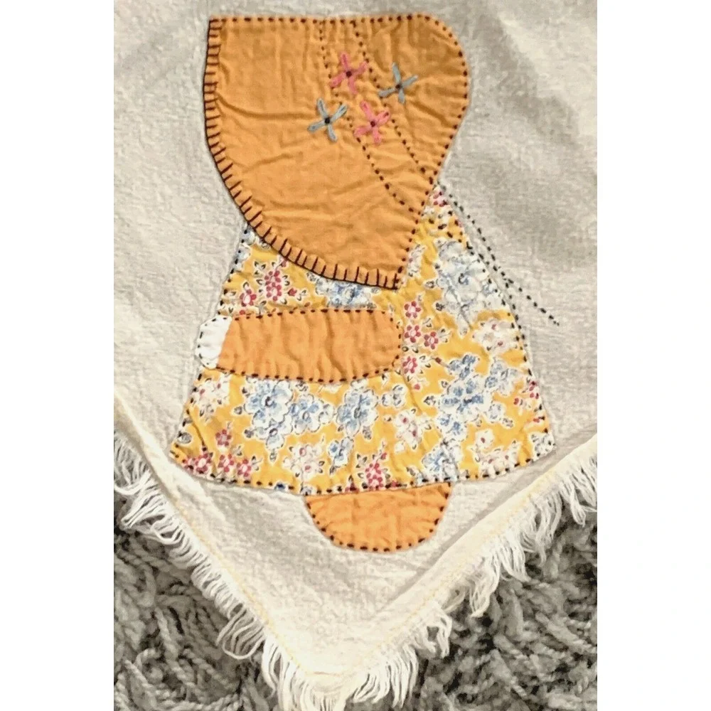 3 Flour Sack 1930's Cotton Tea Towels Sunbonnet Sue Embroidery & Appliqued 32